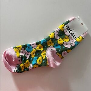 Baggu Floral Socks with Pink and Blue